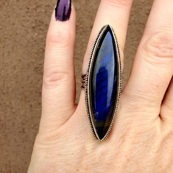 New Huge Labradorite 925 Silver Statement Ring. - Picture 2 of 16